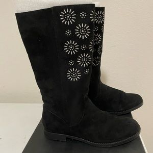 kenneth cole black suede boots size 6